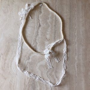 Pearl and Lace Necklace